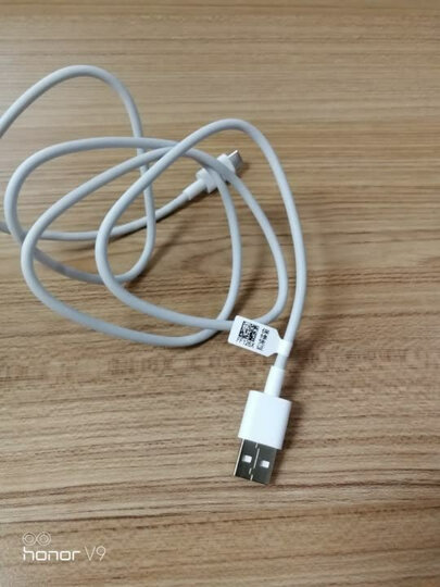 华为(HUAWEI)荣耀原装1.5m多彩数据线USB数据线 充电线 安卓电源线AP50(白色)安卓Micro USB2.0接口通用 晒单图