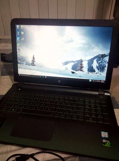 惠普(HP)WASD 暗影精灵 15.6英寸游戏笔记本