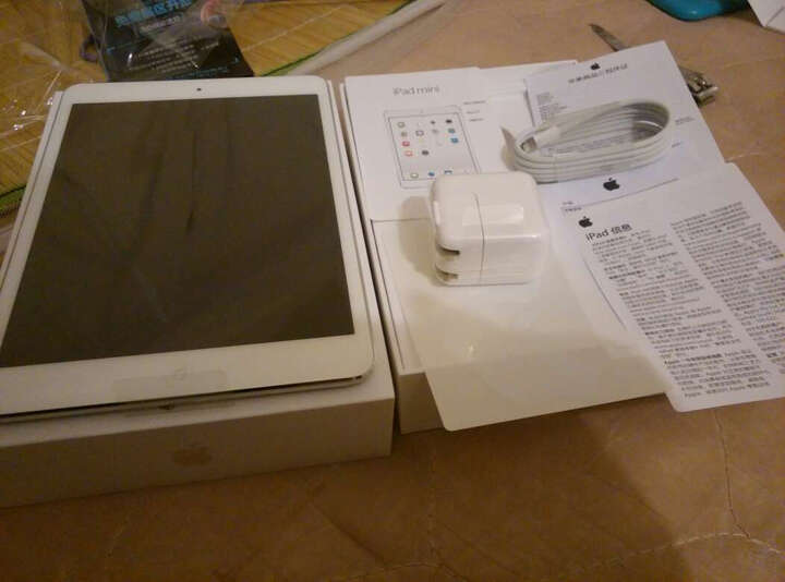 Apple iPad mini 2 7.9英寸平板电脑 银色(32G