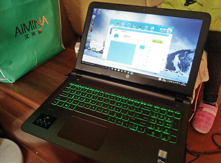 惠普(HP)WASD 暗影精灵 15.6英寸游戏笔记本