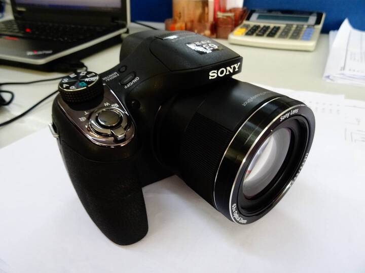 索尼(SONY) DSC-H400 长焦数码相机 黑色(20