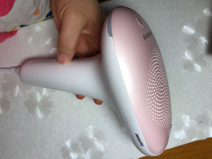 飞利浦(PHILIPS)脱毛仪 剃毛器 刮毛器 脱毛机 脉冲光脱毛器 Lumea光子激光脱毛仪 剃毛 刮毛器 SC1991 晒单图