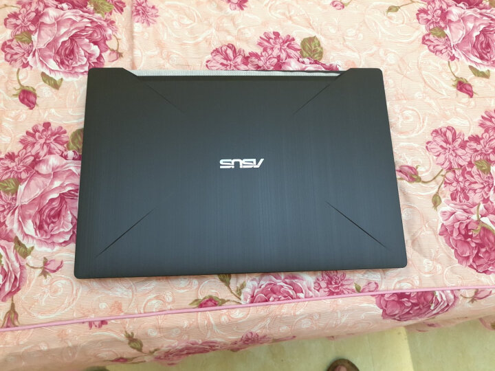 华硕(ASUS) 飞行堡垒四代FX63VM GTX1060 6G 120Hz高速电竞屏游戏笔记本电脑(i5-7300HQ 16G 128GSSD+1T)黑 晒单图