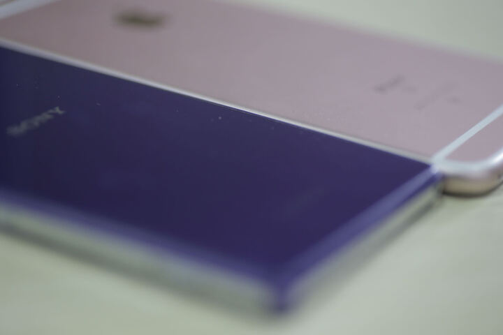 APPLEiPhone6s Plus:没啥说的 右上角缝隙可