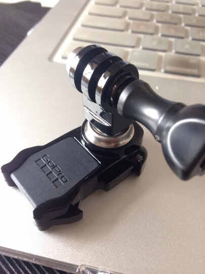 GoProHERO 4 SESSION: 小黑狗wifi联机比较