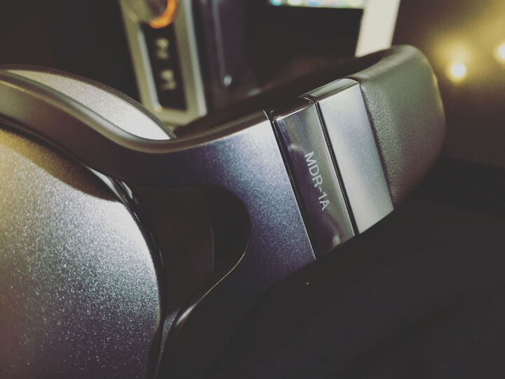 索尼MDR-1A:把『侧逼』SOLO贱价出掉之后