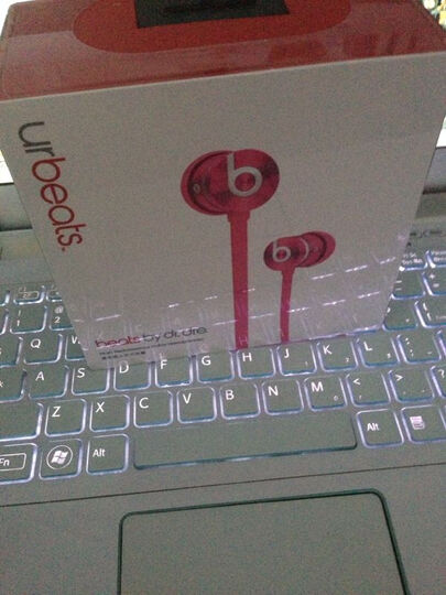 BEATS(BEATS) urBeats 入耳式耳机 粉色--美翻