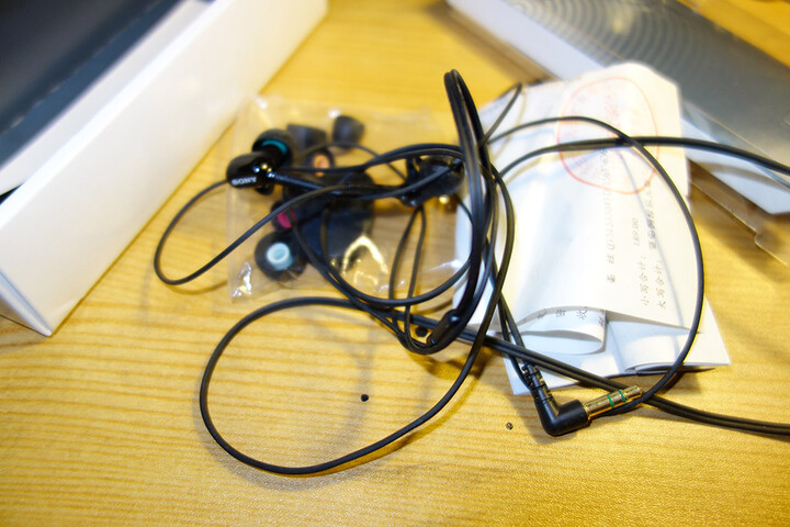 索尼(SONY) XBA-C10 高性价比 索尼动铁初级