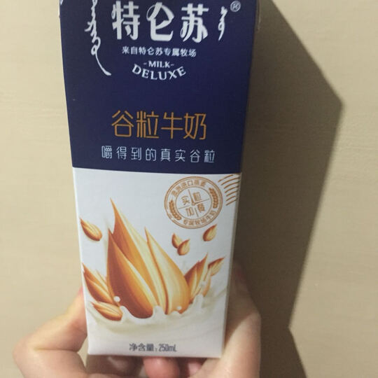 蒙牛 特仑苏谷粒牛奶 250ml*12 礼盒装--特别香醇，味道很正冰淇淋奶油的味道