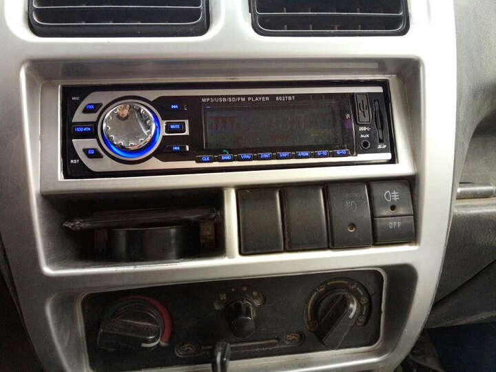 蓝牙免提电话12V\/24V车载插卡机车载MP3播放