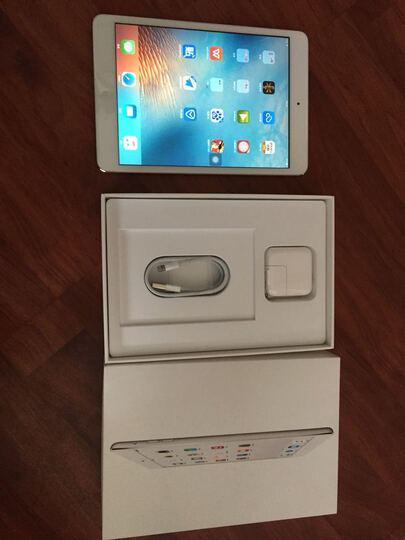 Apple iPad mini 2 7.9英寸平板电脑 银色(16G
