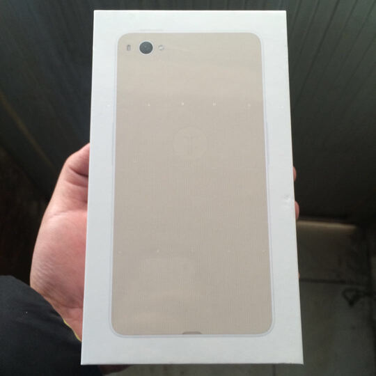 锤子 坚果 16GB 灰色 移动联通4G手机 双卡双