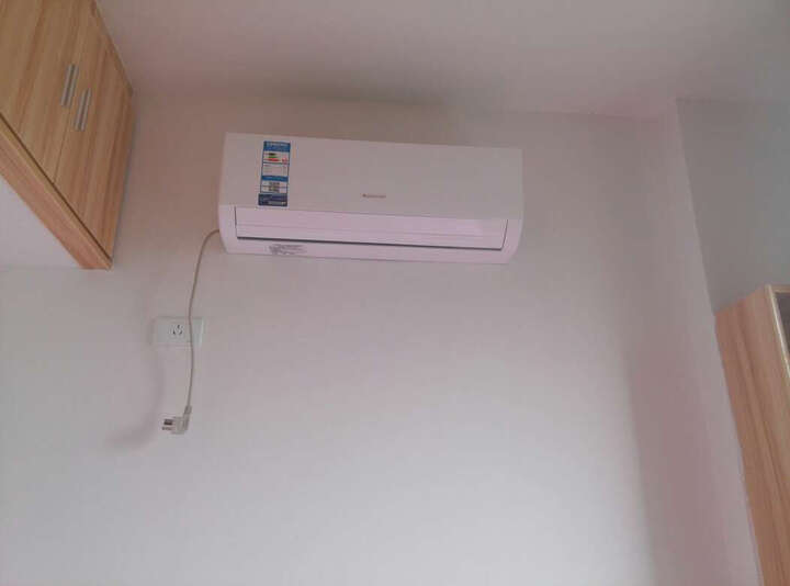 格力(GREE)小1匹 定频 品悦 壁挂式冷暖空调(