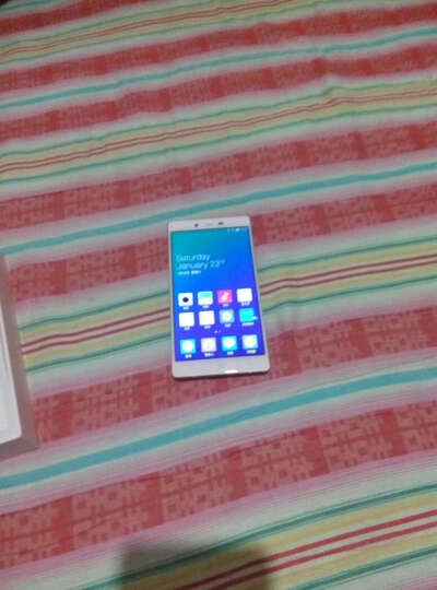 艾优尼(IUNI)i1 粉色 移动联通4G手机 双卡双待