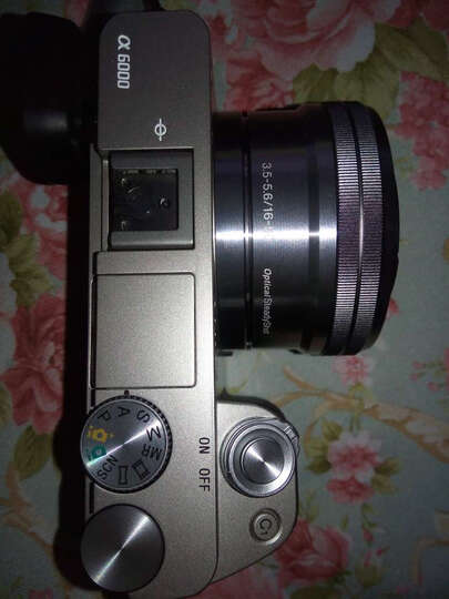 索尼(SONY) ILCE-6000L微单套机 银色(16-50m
