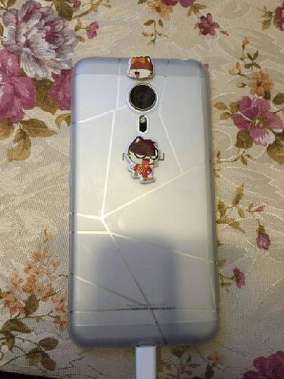 魅族PRO5:关于电池:正常上班使用早上9点到