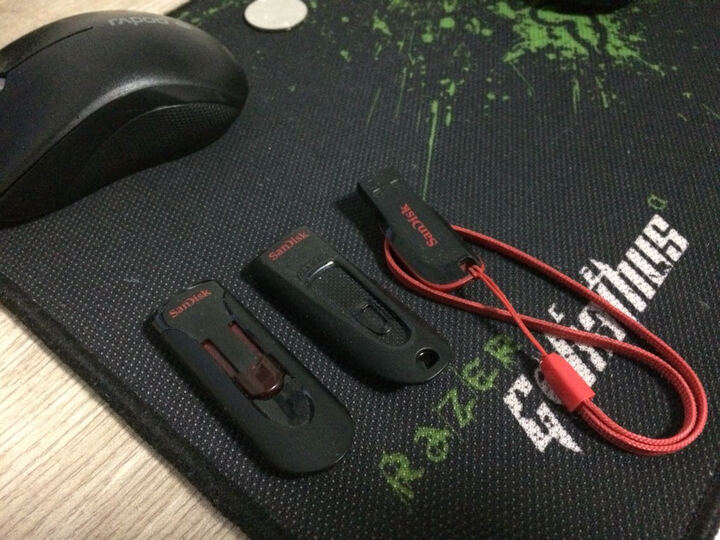 GB USB3.0 U盘 读100MB\/s 写20MB\/s--京东快