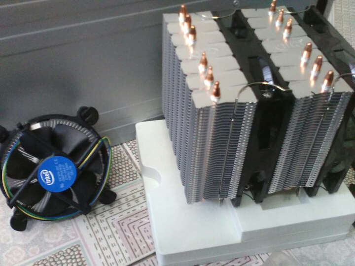 九州风神(DEEPCOOL)大霜塔 CPU散热器(双1