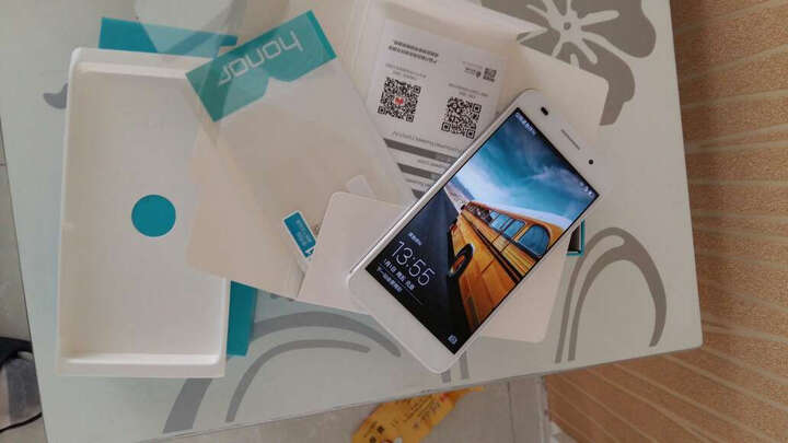 60-L01) 3GB内存标准版 白色 移动4G手机--手