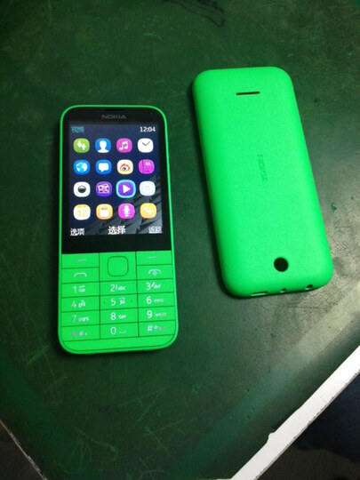 诺基亚(NOKIA) 225 GSM手机(绿色) 双卡双待--很不错的诺基亚
