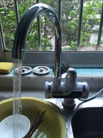 厨房电热水龙头小厨宝 冷热两用【京东七大库