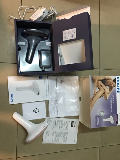 飞利浦(PHILIPS)脱毛仪 剃毛器 刮毛器 脱毛机 脉冲光脱毛器 Lumea光子激光脱毛仪 剃毛 刮毛器 SC1991 晒单图