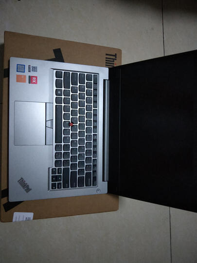 联想ThinkPad 翼480(12CD)英特尔酷睿i7 14英寸轻薄窄边框笔记本电脑(i7-8550U 16G 256GSSD+1T FHD)冰原银 晒单图