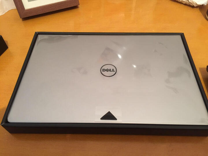 -R1608 13.3英寸微边框笔记本 (i5-6200U 8G 1