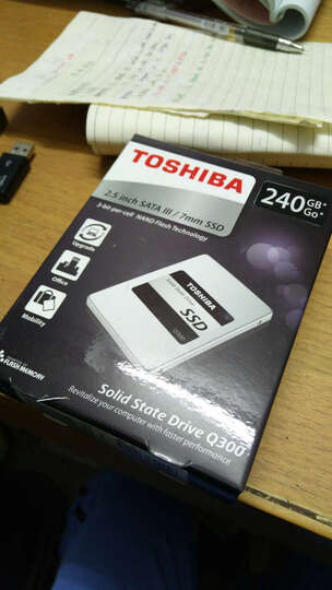 东芝 (TOSHIBA) Q300系列 240G SATA3 固态