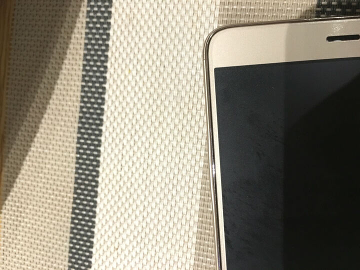 小米红米Note3:新手机,插了一下卡,没信号,返修