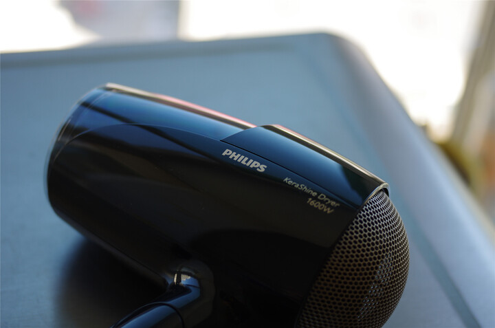 飞利浦(PHILIPS)电吹风机 HP8216/05 家用大功率恒温负离子角蛋白冷热风 晒单图