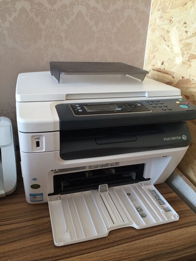 富士施乐DocuPrint M158b:一开始总是显示更