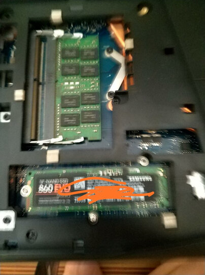 三星(SAMSUNG) 860EVO 250G/500G/1TB M.2 SATA协议单面固态SSD 860EVO M.2 2280 250G(简装) 晒单图