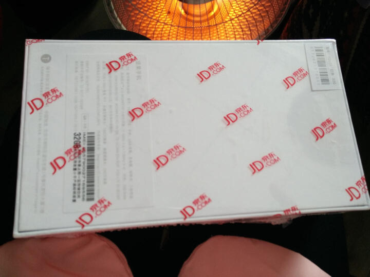 锤子 坚果 32GB 红色 移动联通4G手机 双卡双