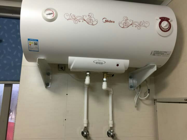 美的f60-a20md1热水器,美的f60-a20CA1热水器 美的(midea)60升2100w 经济适用 电热水器f60-21wa1 晒单图