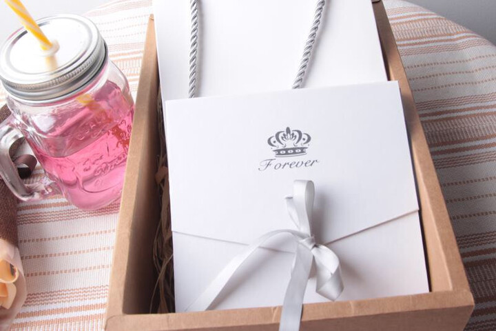 同悦生日礼物女生创意实用送女友女朋友女孩情人节礼品送老婆结婚爱人闺蜜妈妈毕业送同学抖音同款 一周耳钉 粉色浪漫香水礼盒(免费刻字) 晒单图