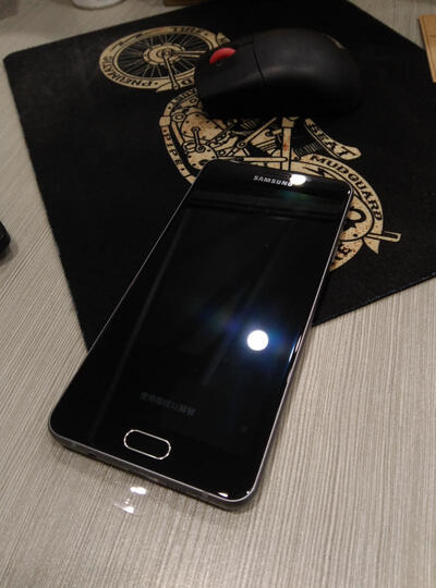 三星 Galaxy A7 (SM-A7100) 精灵黑 全网通4G