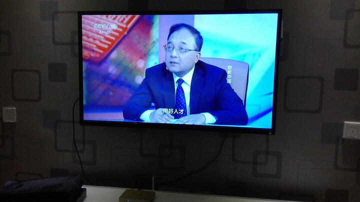 代 64位真8核 硬解H.265真4K 高清网络电视机