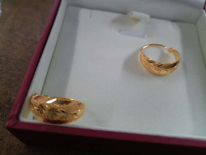 费:58计价) F172352 足金 约3.40g--顺丰快递居