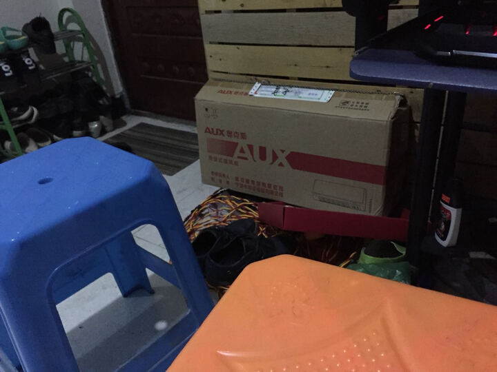 奥克斯(aux) 浴室暖风机\/家用取暖器\/电暖气\/电