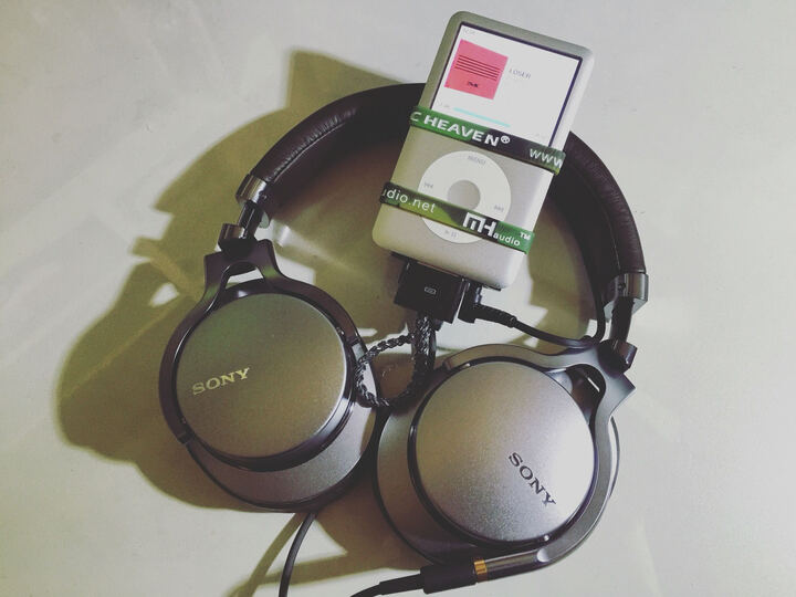 索尼MDR-1A:把『侧逼』SOLO贱价出掉之后