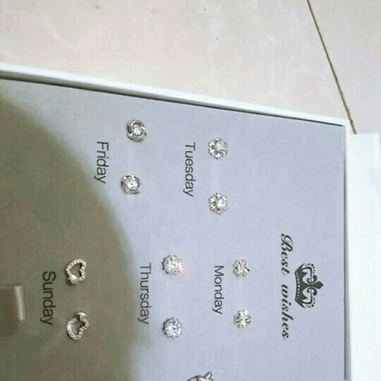 同悦生日礼物女生创意实用送女友女朋友女孩情人节礼品送老婆结婚爱人闺蜜妈妈毕业送同学抖音同款 一周耳钉 粉色浪漫香水礼盒(免费刻字) 晒单图