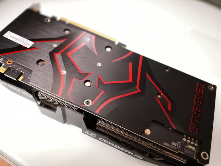 华硕(ASUS)CERBERUS-GeForce GTX1070TI-A8G 1607-1683MHz 8008MHz GDDR5 地狱犬电竞游戏 “吃鸡”显卡 晒单图
