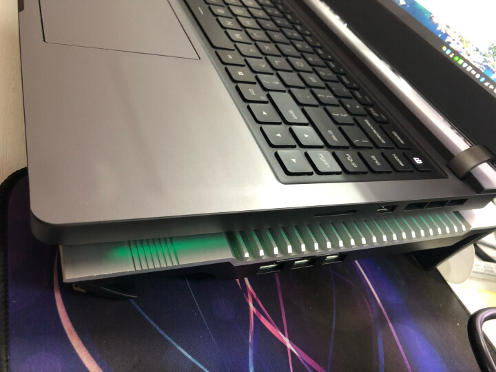 九州风神（DEEPCOOL）N8 笔记本散热器 (全铝支架/笔记垫/电脑配件/散热垫/适用于15.6英寸 ) 晒单图