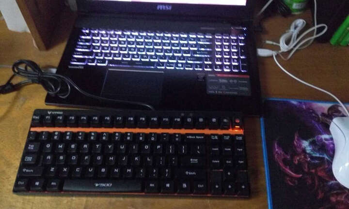 械黑轴 黑色版--外表很低调,黑轴的无段落感,像