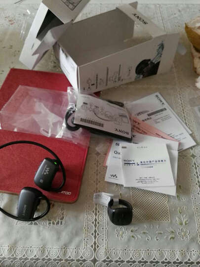 索尼(SONY)NWZ-WS615\/B 头戴式运动型蓝牙