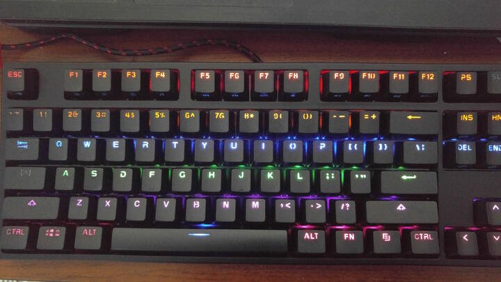 凯酷(KEYCOOL)网鱼网咖推荐 七彩背光游戏跑