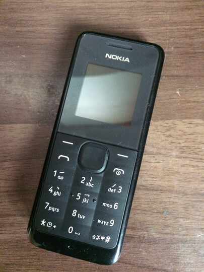 诺基亚(NOKIA) 1050 (RM-1120) 黑色 移动联通