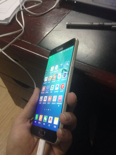 三星A7100怎么样?三星A7100好吗?