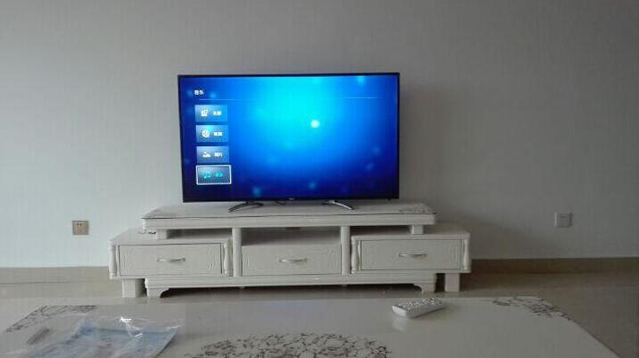 络窄边框全高清LED液晶电视--功能很多,价格实